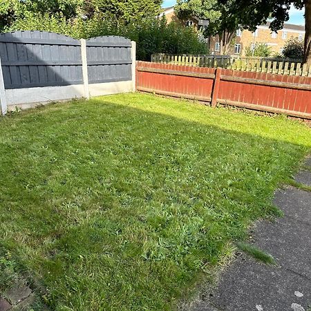 A Charming 3 Bed Home Next To Nec And Birmingham International Airport Marston Green Zewnętrze zdjęcie