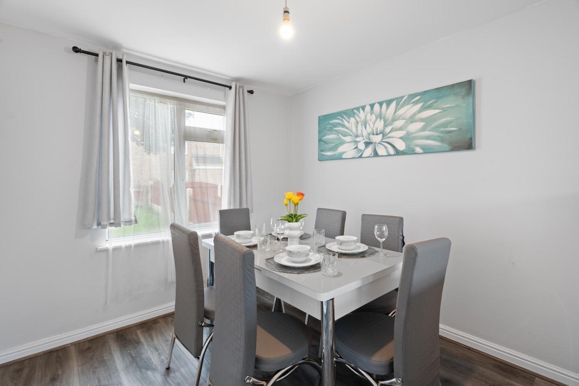 A Charming 3 Bed Home Next To Nec And Birmingham International Airport Marston Green Zewnętrze zdjęcie