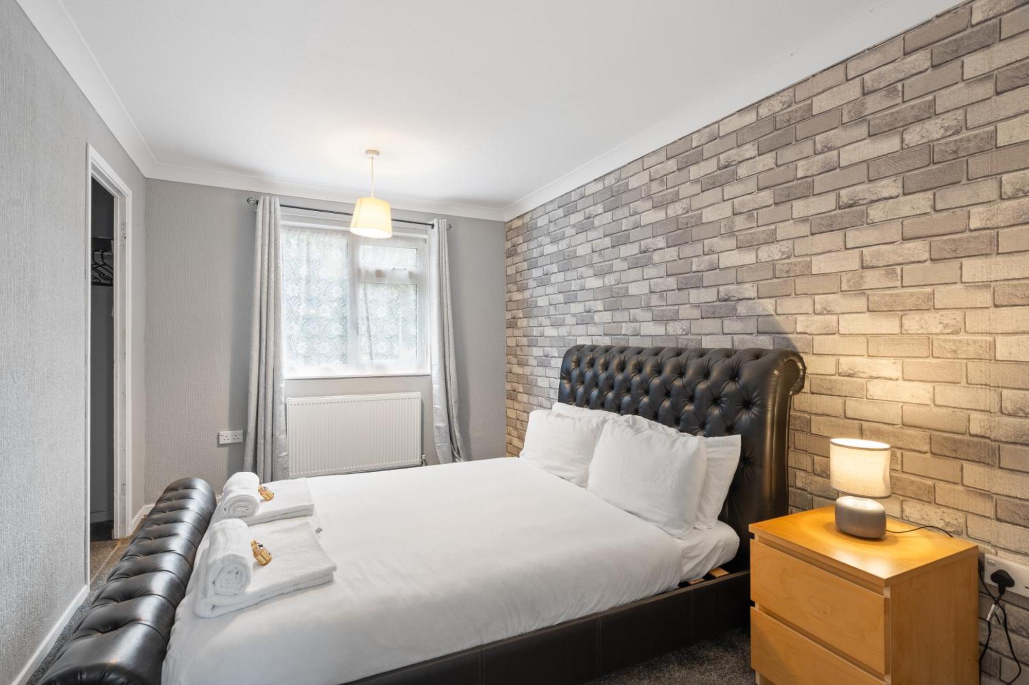 A Charming 3 Bed Home Next To Nec And Birmingham International Airport Marston Green Zewnętrze zdjęcie